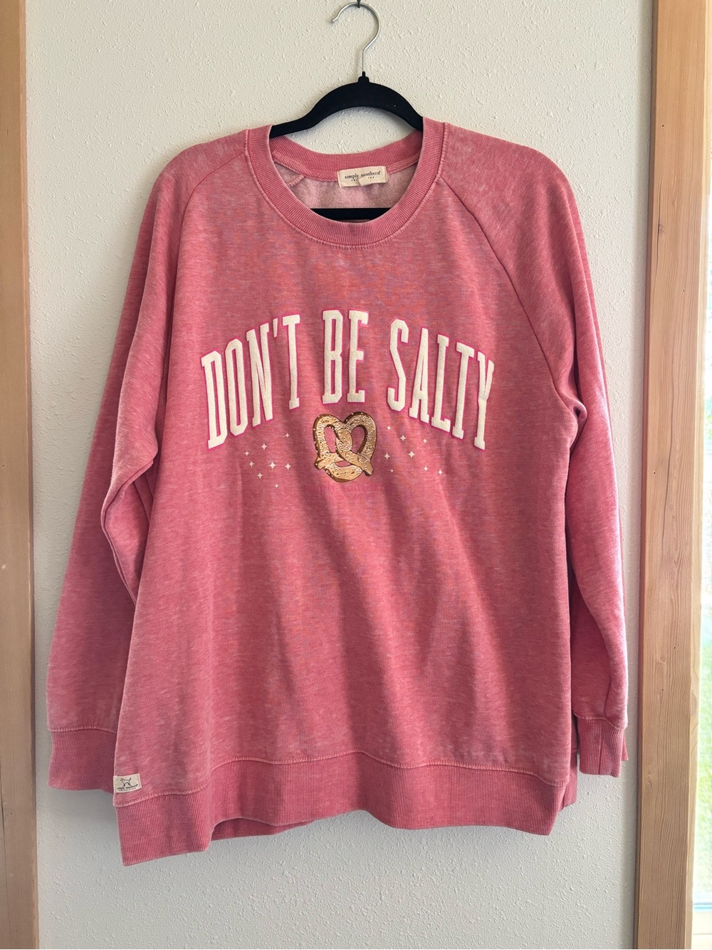 Simply Southern Pink "Don't Be Salty" Crewneck Sweatshirt XL
0096S